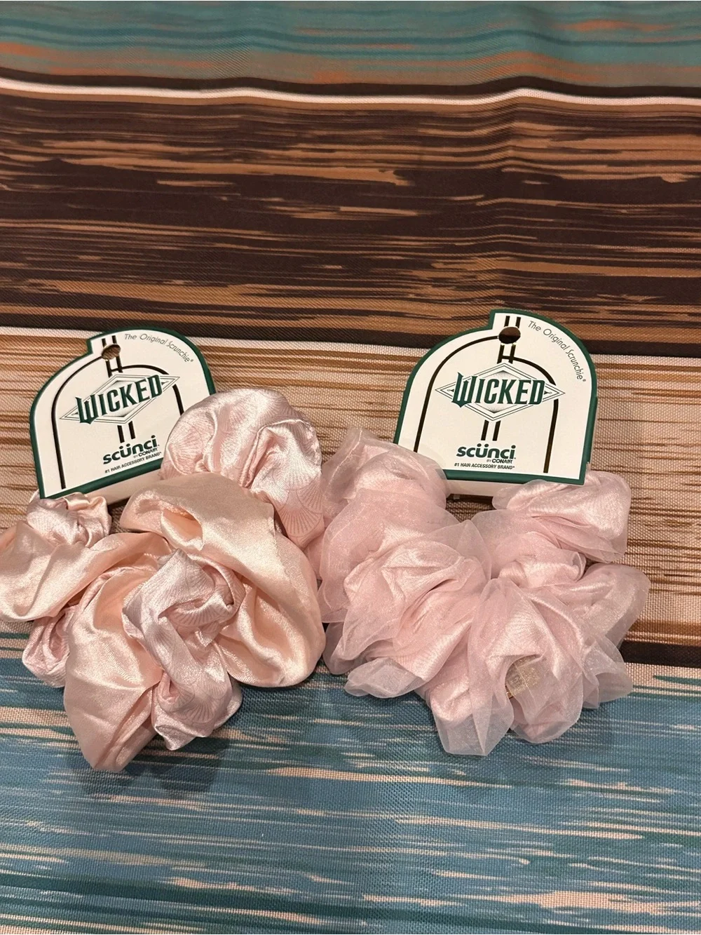 scunci Pink Satin and Organza Scrunchies Duo